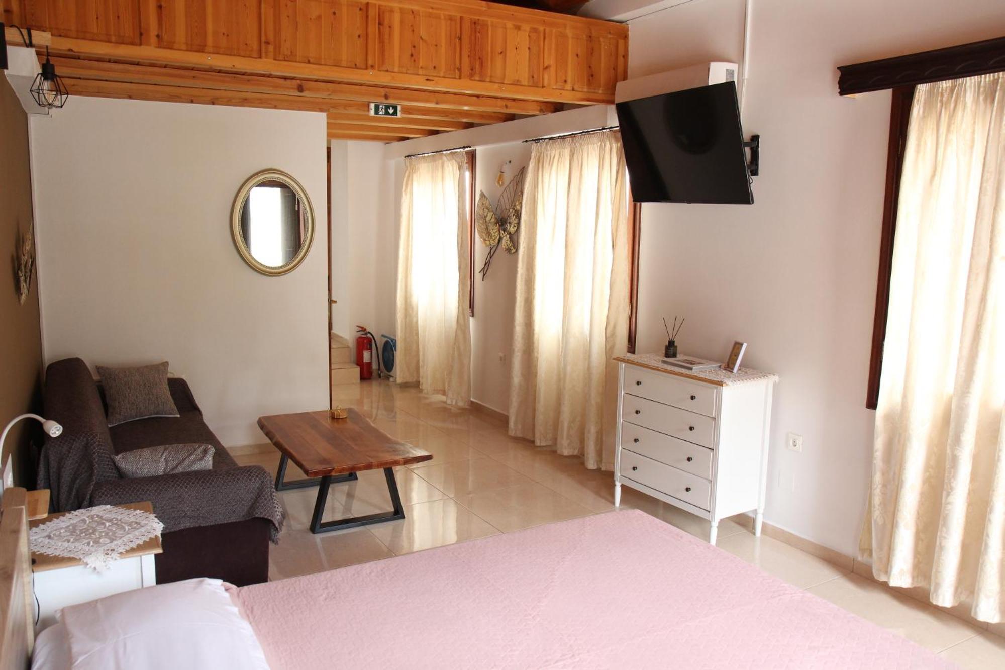 Main Square Apartment Sými Buitenkant foto
